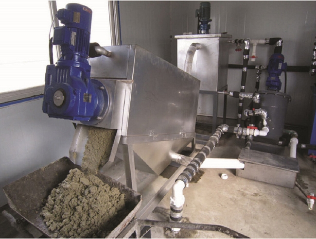 叠螺式污泥脱水机应用现场